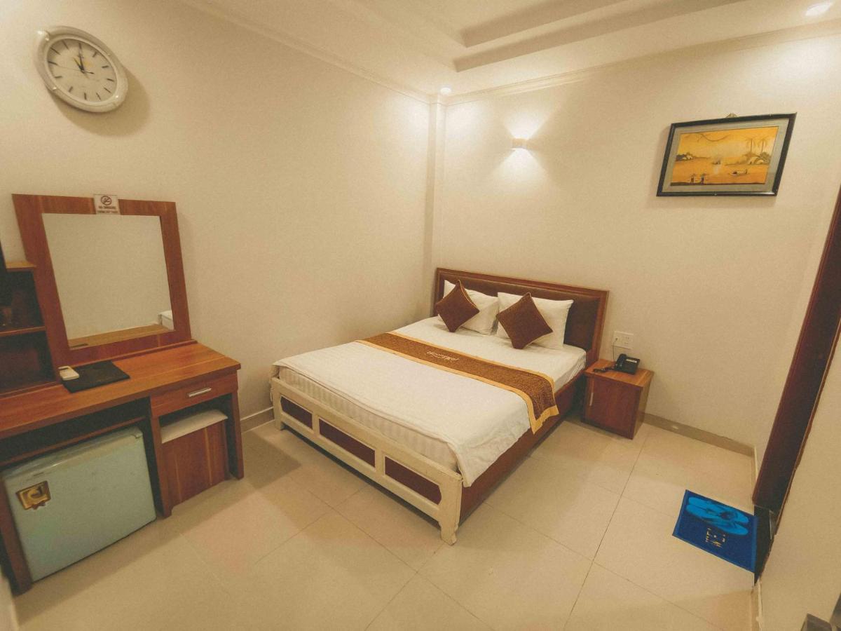Huong Mai Ga Sai Gon Hotel Ho Chi Minh City Exterior photo