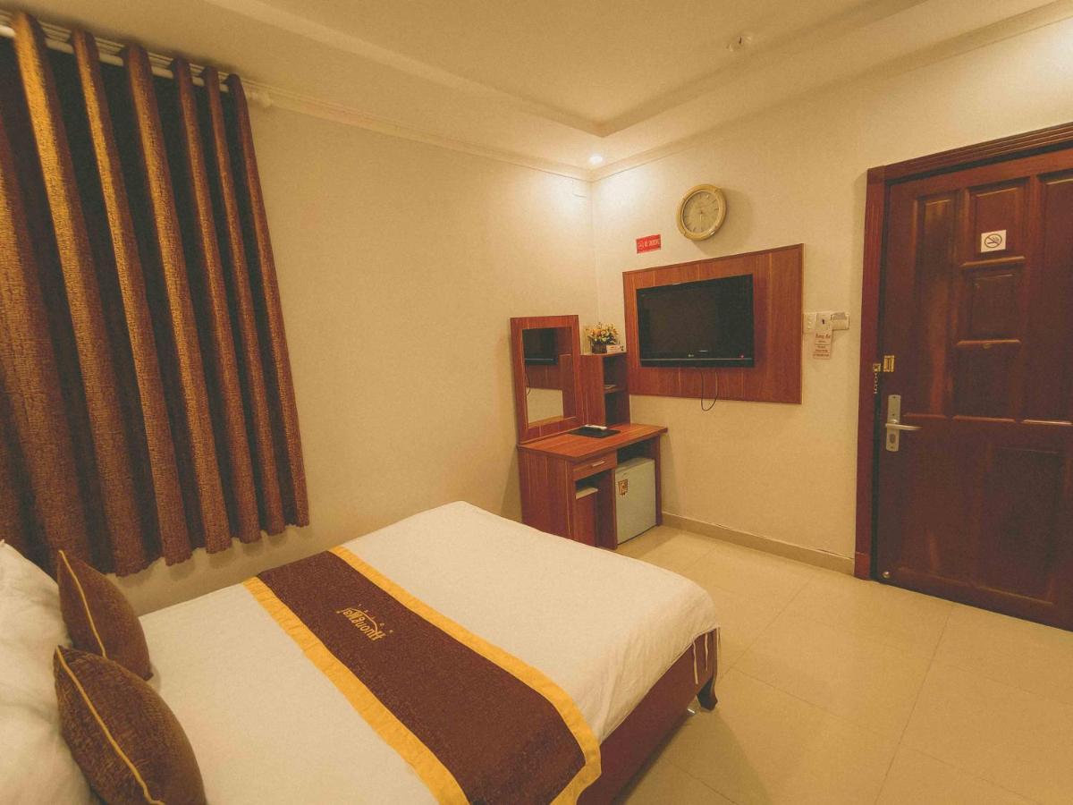 Huong Mai Ga Sai Gon Hotel Ho Chi Minh City Exterior photo
